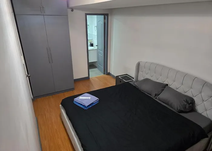 Bgc Center Decent 74sqm, 2br, 2baths, 4beds With Maid Quarter Manila